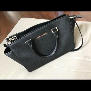 MK Selma Large Satchel.